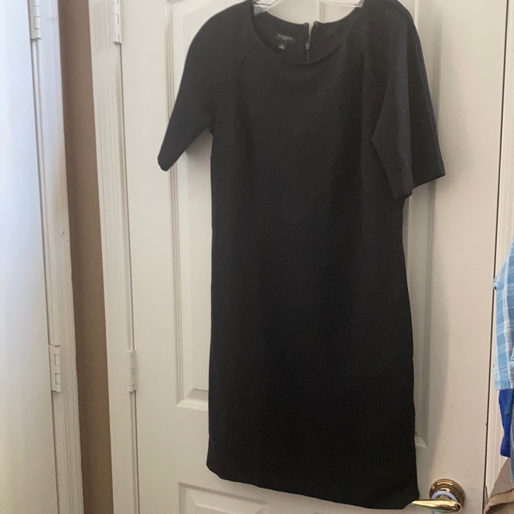 FINAL MARKDOWN Ladies’ Talbots Dress (8P)